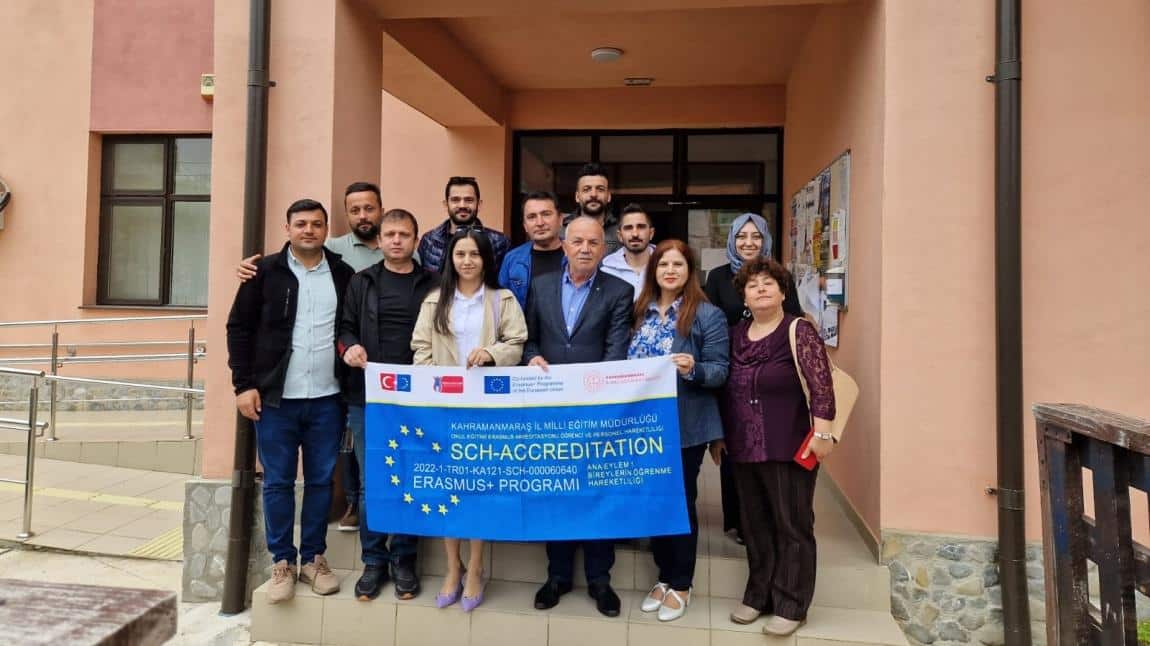 Okulumuz Öğretmenleri Erasmus Projesi Kapsamında Avrupa'da